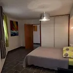 Aja Puzzuta Semesterbostad